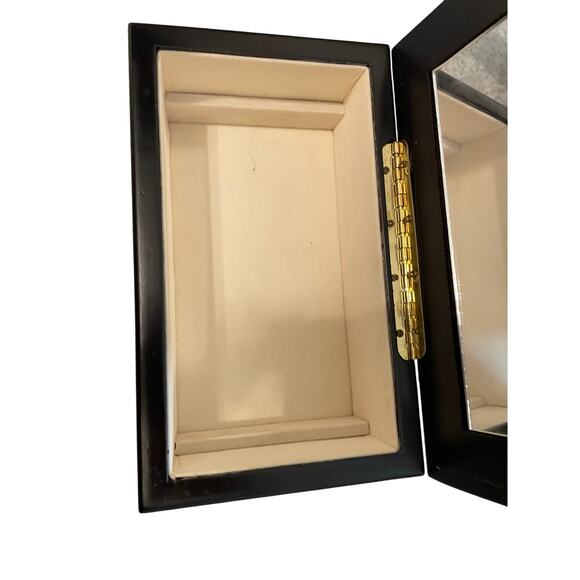 NWOB Wooden Stained Dark Small Victorian Retro Toned Jewelry Box - Picture 8 of 8